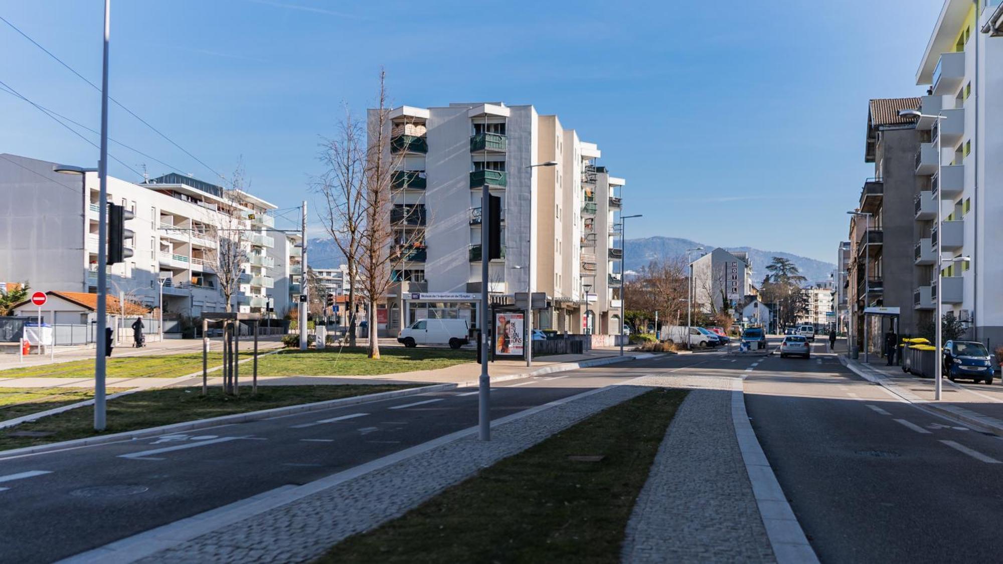 Lac-Montagne-Leman-Geneva, Garage, Tram Annemasse Exteriér fotografie